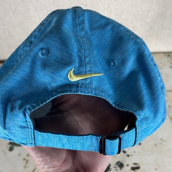 Nike > Vibrant Blue Hat with Yellow Swoosh M/L - Picture 2 of 5